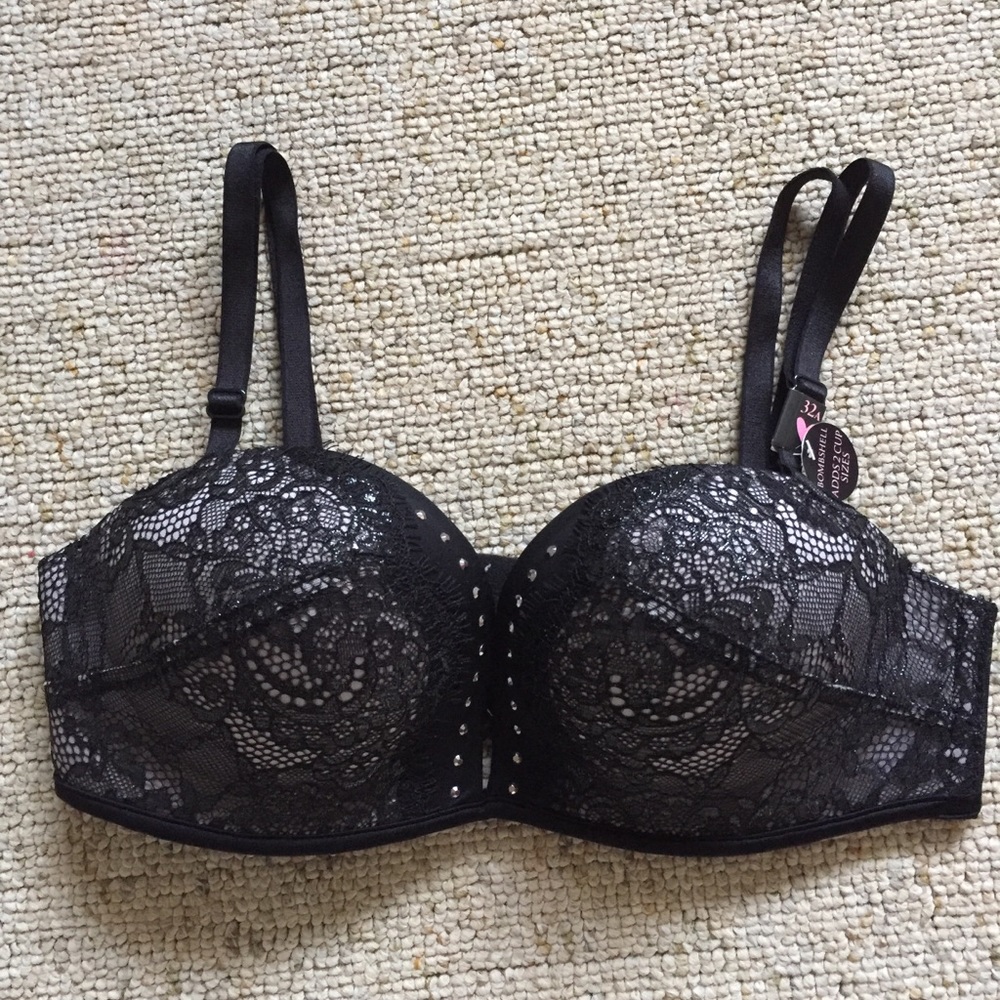 Lace VS bombshell bra